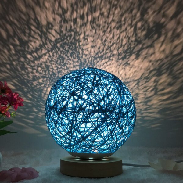 Amazon Hot Selling Creative Linen Table Lamp Novel and Unique LED Intelligent USB7 Color RGB16 Color Remote Control Rattan Ball Lamp – Bild 2