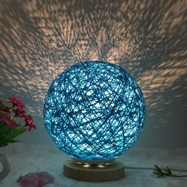 Amazon Hot Selling Creative Linen Table Lamp Novel and Unique LED Intelligent USB7 Color RGB16 Color Remote Control Rattan Ball Lamp – Bild 3