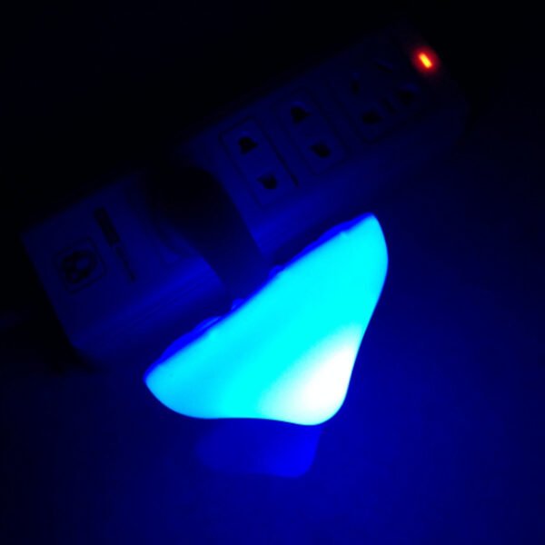 LED Night Light Mushroom Wall Socket Lamp EU US Plug Warm White Light-control Sensor Bedroom Light Home Decoration – Bild 7